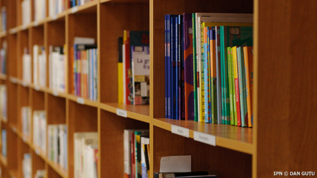 A patra parte din populația R.Moldova este beneficiară a bibliotecilor