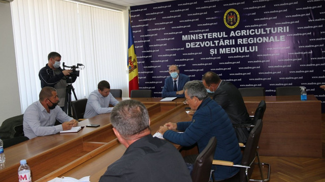 Fermierii după întâlnirea cu ministrul Agriculturii: Nu s-a soluționat nimic
