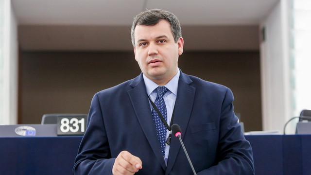 Alegeri prezidențiale în R.Moldova: Eurodeputatul Eugen Tomac consideră că în turul al doilea ”votul va fi unul geopolitic”: UE are șansa de a fi mai convingătoare decât matrioștile lui Putin