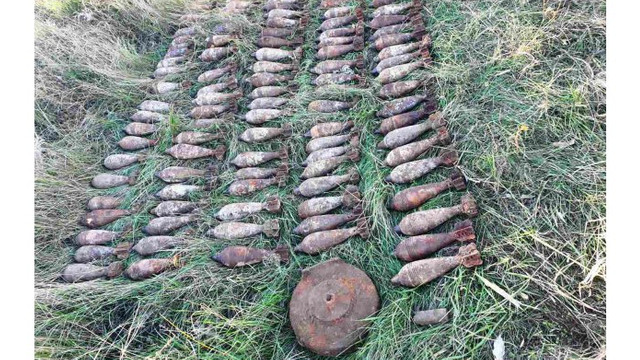 Peste 100 de bombe de aruncător și grenade de mână au fost depistate și neutralizate de geniști la Căușeni