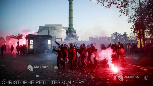 Marșurile pentru libertăți în Franța: 62 de polițiști și jandarmi răniți, anunță Ministerul de Interne
