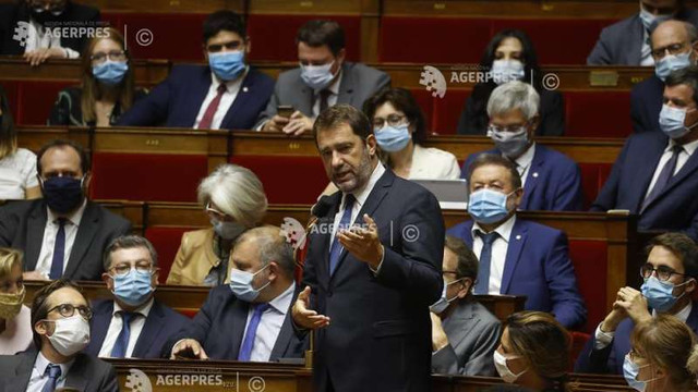Franța: Majoritatea parlamentară va rescrie articolul contestat din legea 'securității globale'