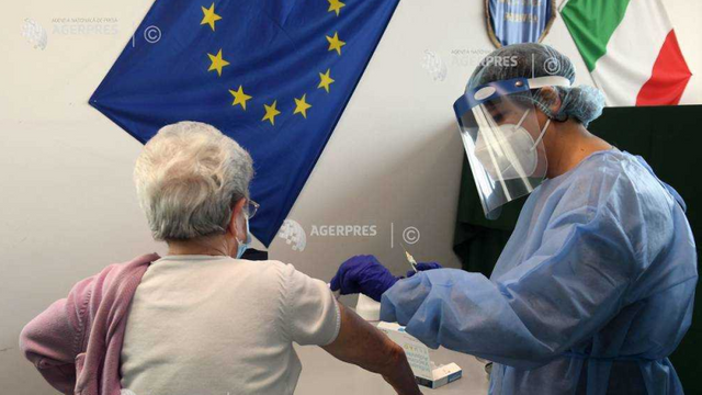 Italia va lansa o campanie de vaccinare anti-COVID gratuită la începutul lui 2021