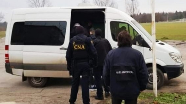 Operațiune de amploare CNA – Europol. Unsprezece persoane bănuite, dintre care patru reținute, într-un dosar al meciurilor trucate