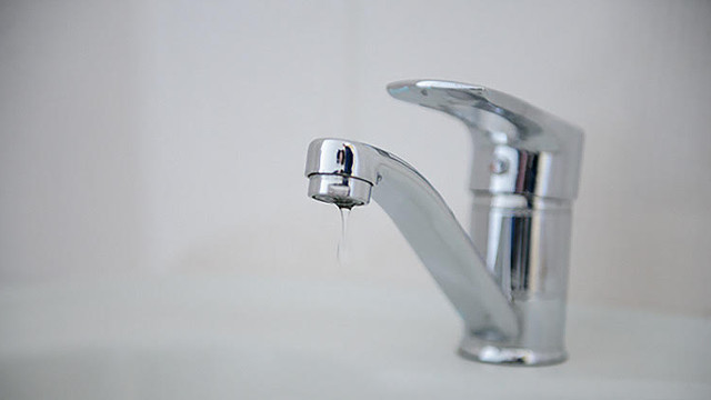 Consumatorii de pe mai multe străzi din capitală vor rămâne fără apă la robinet