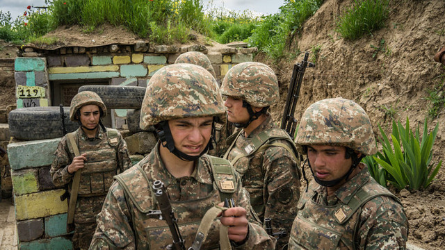 Soldați azeri acuzați de crime de război, după ce ar fi recurs la mutilări în războiul din Nagorno-Karabakh
