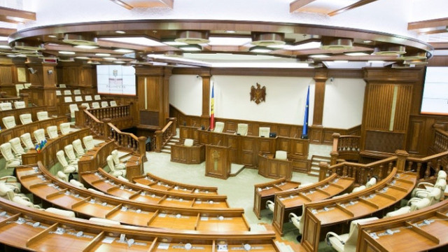 Pe parcursul anului 2020 Parlamentul s-a convocat în 33 ședințe plenare
