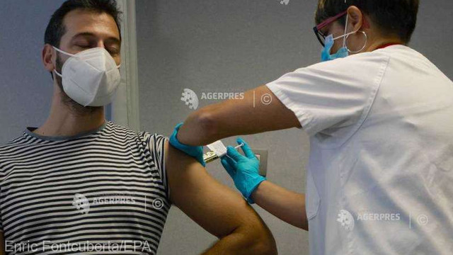 Peste 40% dintre spanioli, dispuși să se vaccineze anti COVID-19, potrivit unui sondaj