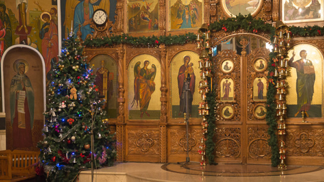 Preotul Andrei Bucliș | Sărbătoarea Nașterea Domnului începe cu slavă și mulțumind lui Dumnezeu