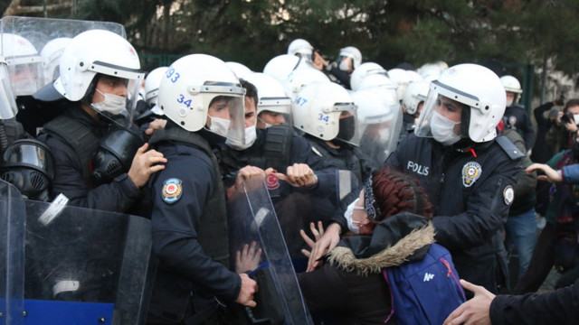 17 persoane arestate după un protest la Universitatea Bosfor. Recep Tayyip Erdogan l-a pus rector pe un apropiat al partidului
