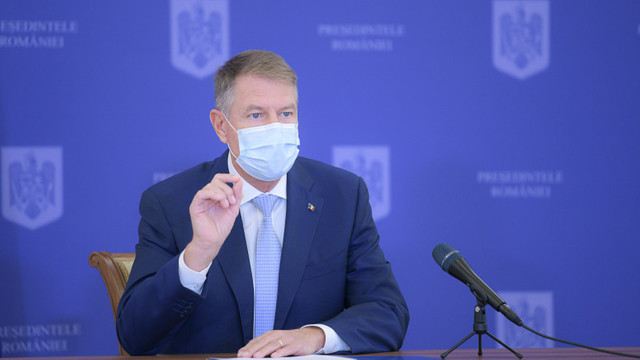 Președintele României, Klaus Iohannis, se va vaccina public vineri: Nu am dorit nici eu, nici premierul să ne băgăm în față
