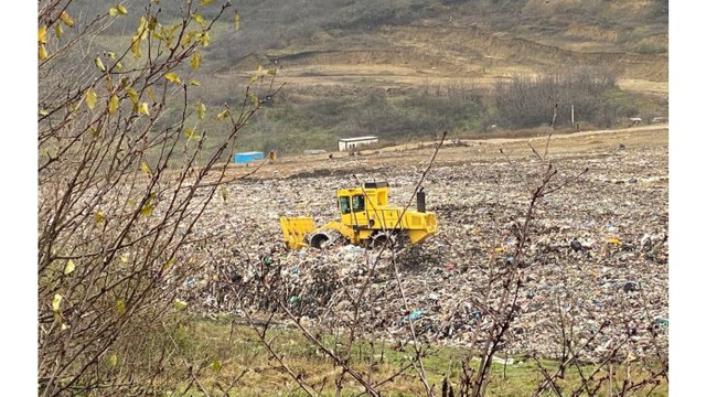 Comuna Țânțăreni va primi 20 mln de lei pentru depozitarea deșeurile solide din capitală la groapa de gunoi din localitate