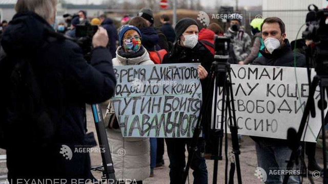 Rusia | Zeci de arestări la manifestații pro-Navalnîi