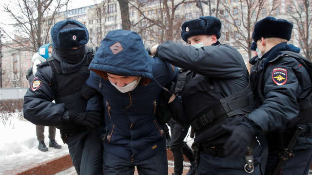 Poliția rusă a arestat 238 de persoane în timpul demonstrațiilor de susținere pentru opozantul Aleksei Navalnîi