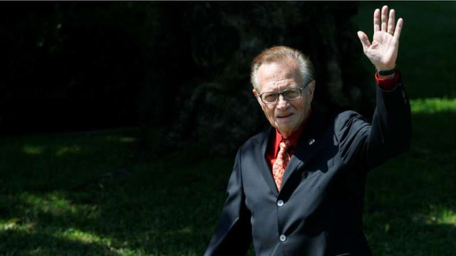 Celebrul prezentator TV și jurnalist american Larry King a decedat

