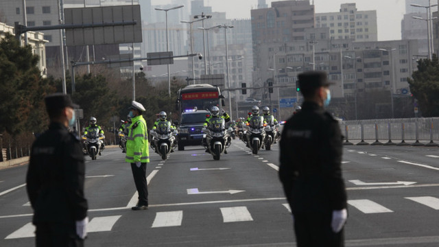 Experții OMS ies din carantina de două săptămâni și încep ancheta în Wuhan