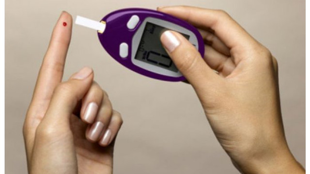 Testele pentru determinarea glicemiei ar putea fi compensate de către stat