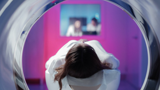 Comisia Europeană a lansat un plan de asigurare a tehnologiilor radiologice pentru depistarea și tratarea cancerului