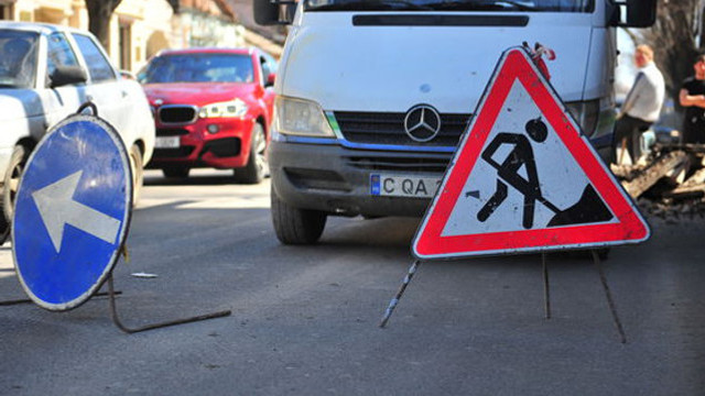 Trafic rutier suspendat în mai multe zone din Chișinău. Transportul public va activa cu traseu modificat