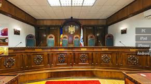Curtea Constituțională a validat mandatul de deputat al socialistului Grigorii Uzun