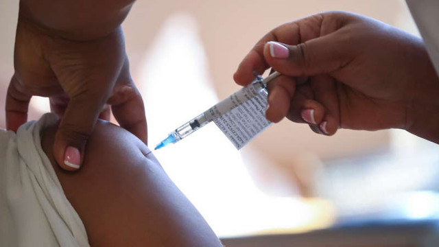 Coronavirus: Africa de Sud a lansat miercuri campania de vaccinare împotriva maladiei COVID-19