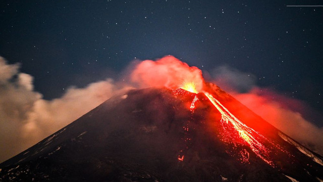 Sicilia: Vulcanul Etna a erupt din nou în noaptea de miercuri spre joi