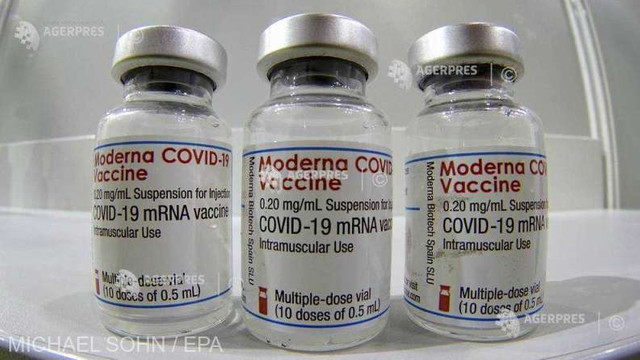 Coronavirus: O versiune modificată a vaccinului Moderna, testată împotriva variantei sud-africane în studii clinice