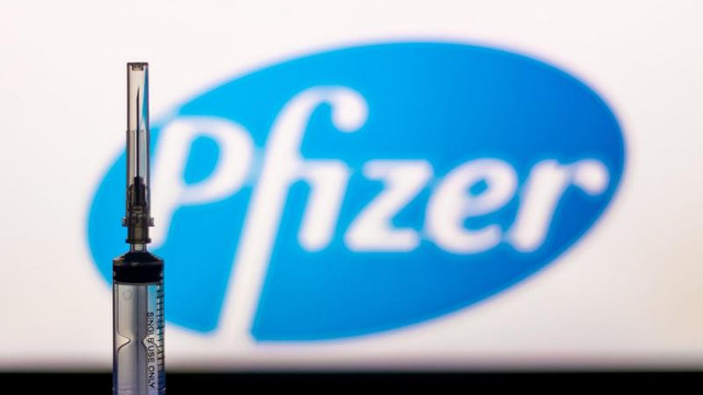 Pfizer și BioNTech studiază administrarea unei a treia doze a vaccinului lor anti-Covid
