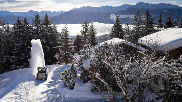 Studiu| Topirea sezonieră a zăpezii din Alpi are loc mai devreme, pe fondul schimbărilor climatice 