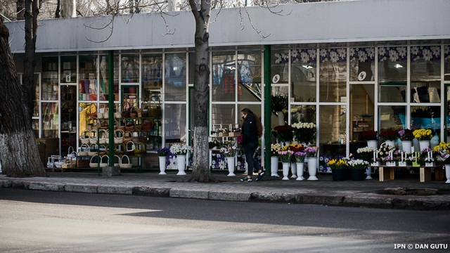 Comercianții de flori, despre scăderea vânzărilor după restricțiile din strada Bodoni
