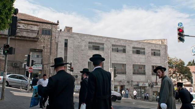 În Israel, justiția recunoaște convertirile neortodoxe. Toți oamenii convertiți la iudaism, indiferent de apartenență, ar putea obține cetățenia israeliană
