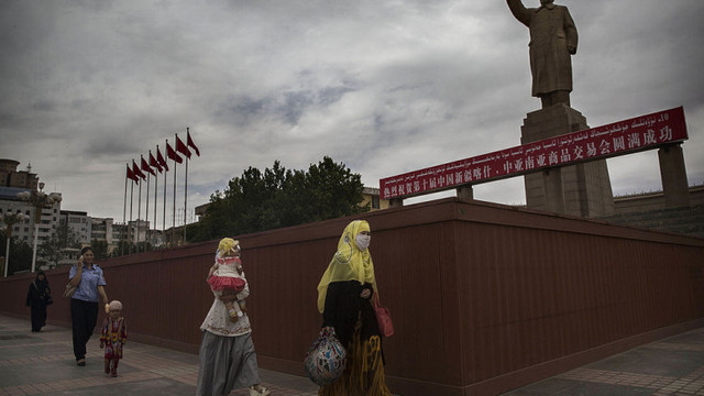 Un studiu publicat din greșeală de o universitate chineză arată strategia Beijingului de epurare etnică a minorității uigure