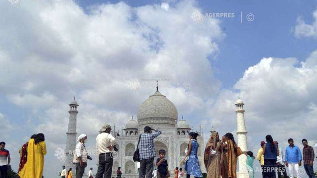 India: Taj Mahal, închis temporar în urma unei alerte cu bombă