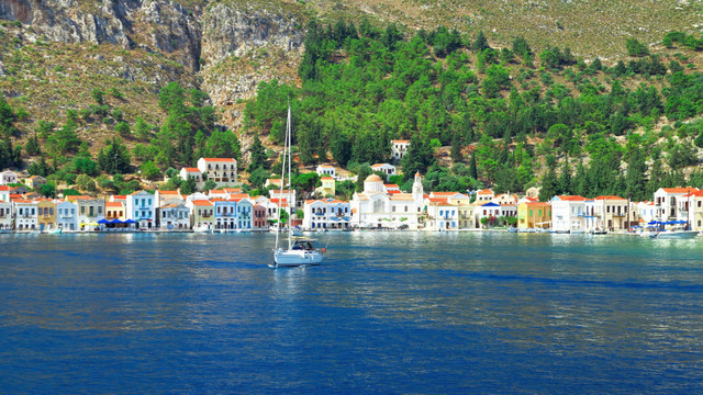 Grecia își deschide sezonul turistic în luna mai: Condițiile pentru o vacanță în țara elenă

