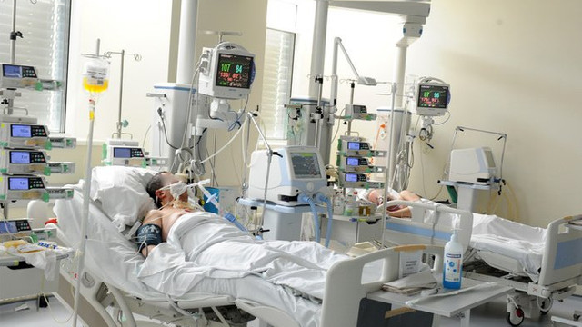 Peste 4200 de pacienți infectați COVID-19 sunt internați în spitalele din țară
