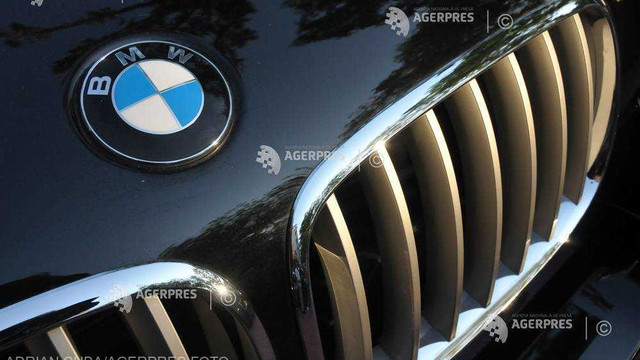 BMW lansează cinci modele complet electrice