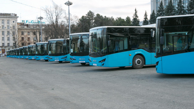 Municipalitatea intenționează să procure cele 100 de autobuze prin negocieri directe