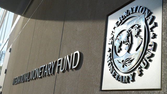 FMI vede semne ale unei redresări globale mai solide, dar riscurile semnificative rămân