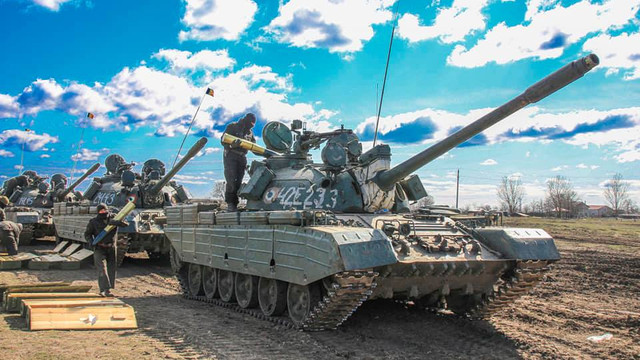 Tancuri românești TR-85 și vehicule de luptă americane Bradley au efectuat trageri reale 