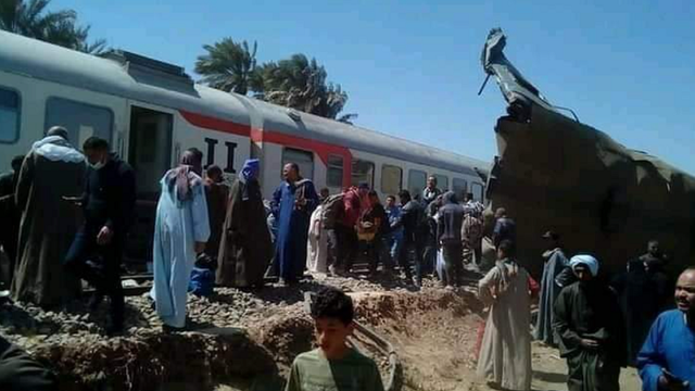 Cel puțin 32 de morți și 66 de răniți în sudul Egiptului, într-o coliziune între două trenuri de călători