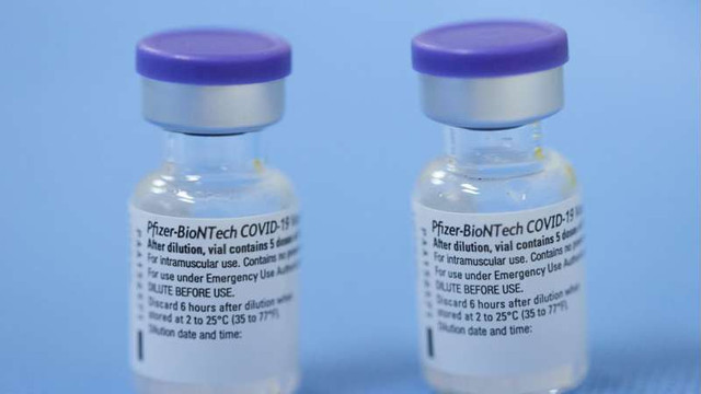 Vaccinul Pfizer-BioNTech este eficient împotriva variantei sud-africane