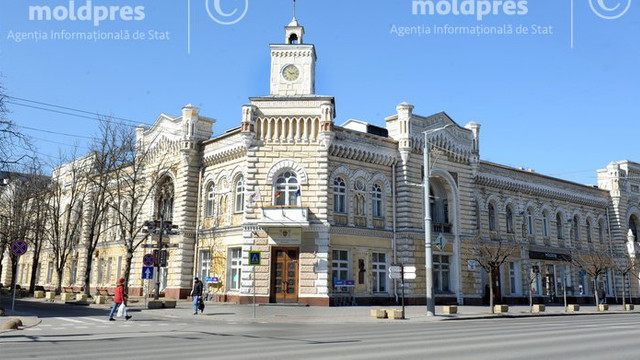 Primăria Chișinău va activa după un program special până la finele lunii mai
