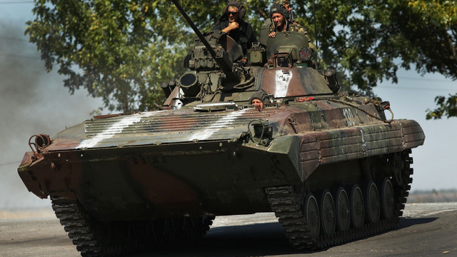 Cum încearcă Moscova să reaprindă conflictul din estul Ucrainei. Volodimir Zelenski: Doar intrarea noastră în NATO mai poate opri Rusia
