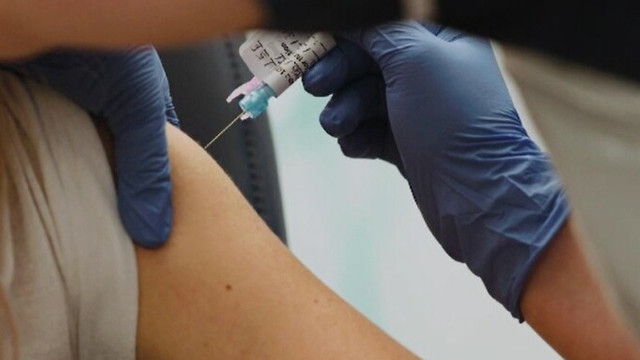 Precizările Ministerului Sănătății privind selectarea persoanelor eligibile pentru vaccinare împotriva COVID-19, la această etapă