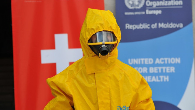 Elveția și OMS au donat instalații de decontaminare pentru echipele de răspuns rapid și echipamente IT pentru o mai bună supraveghere a pandemiei COVID-19
