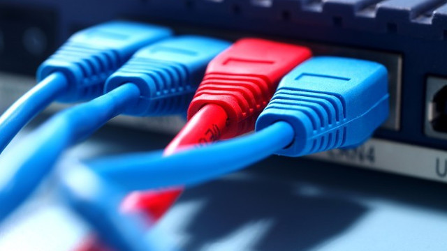 Numărul conexiunilor de Internet fix prin fibră optică a crescut în 2020