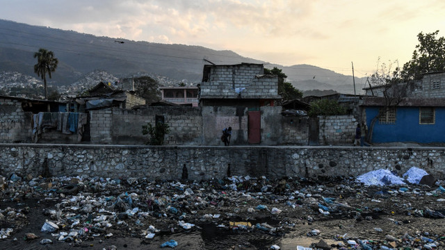 Șapte membri ai clerului catolic au fost răpiți în Haiti. Răpitorii cer un milion de dolari
