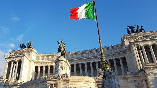 Italia relaxează restricțiile anti-COVID în mai multe regiuni