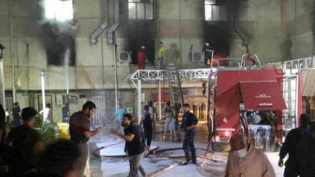 Incendiu într-un spital Covid din Bagdad. Cel puțin 23 de morți, după explozia unui rezervor de oxigen
