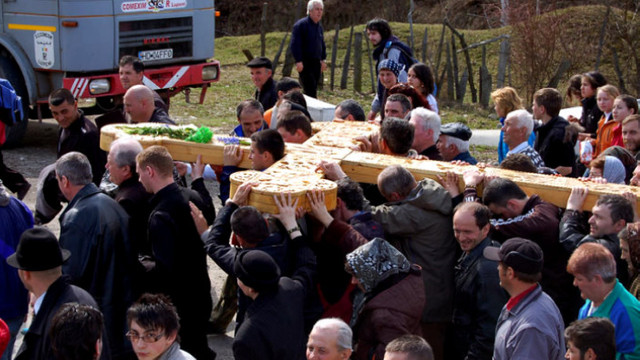 „Cea mai lungă procesiune din Europa” de comemorare a Patimilor lui Hristos
